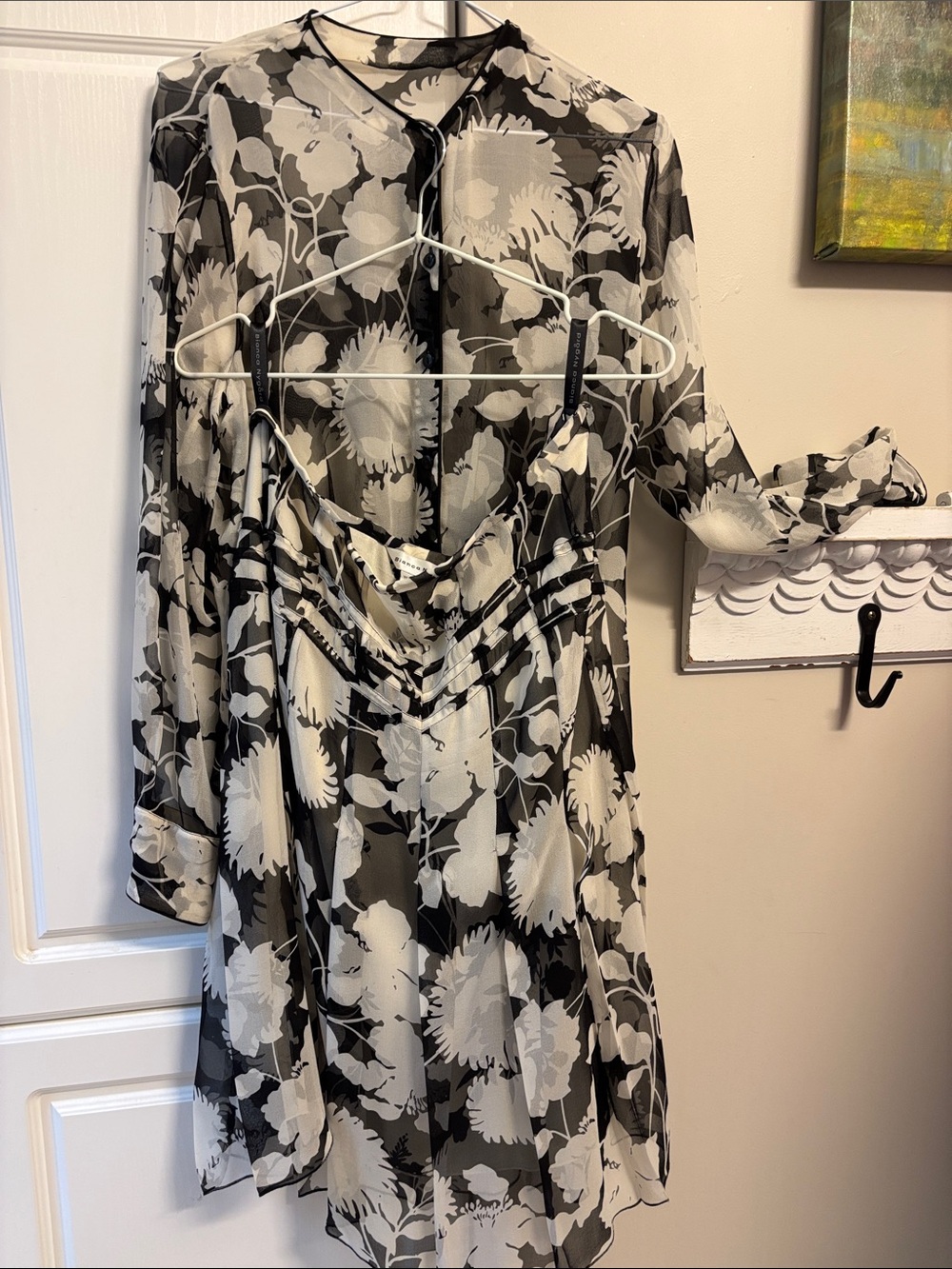 Bianca Nygard 100% silk 2 piece set